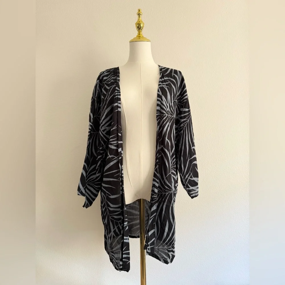 Pokoloko kimono Cover Up Opens Front Women’s one size, lagenlook,‎ artsy, NWT